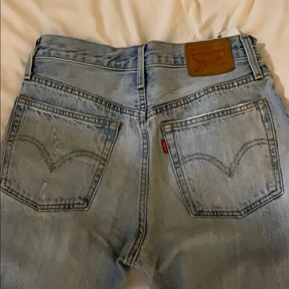 Levi’s Distressed Jeans